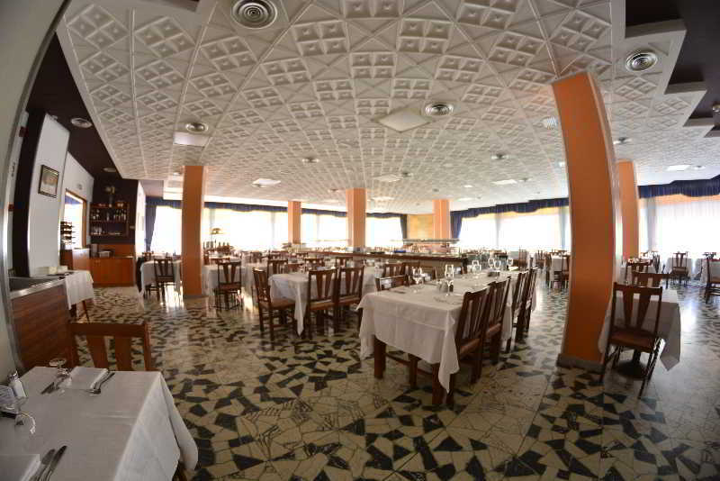 Lloret Santa Rosa By Pierre & 4* Lloret de Mar