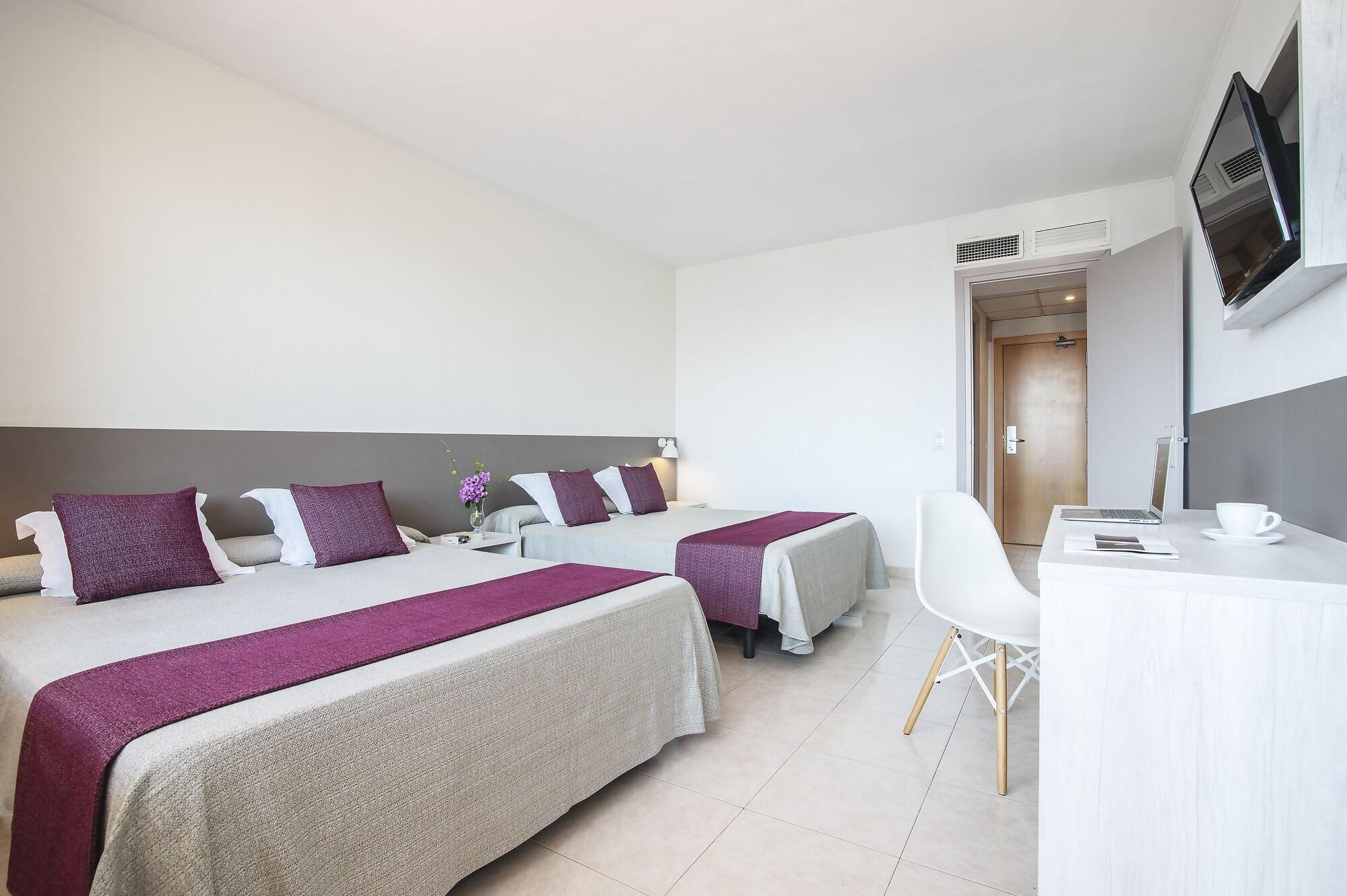 Lloret Santa Rosa By Pierre &