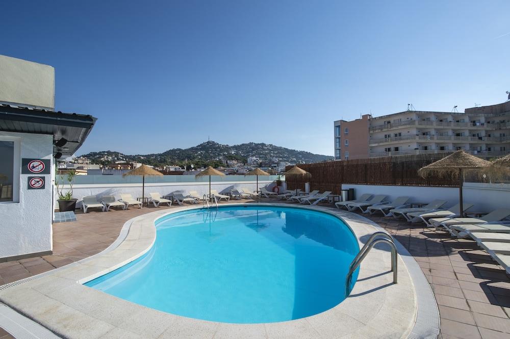 Lloret Santa Rosa By Pierre & Hotel 4*